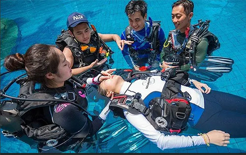 PADI Rescue Diver Course