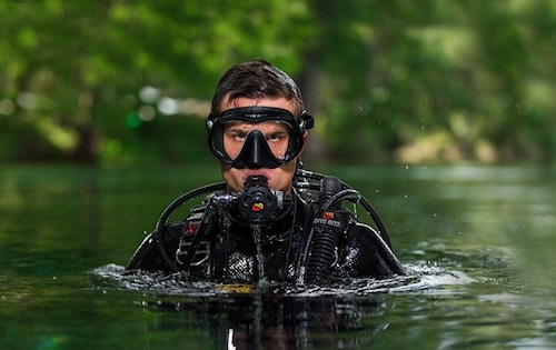 SDI Equipment Specialist Diver