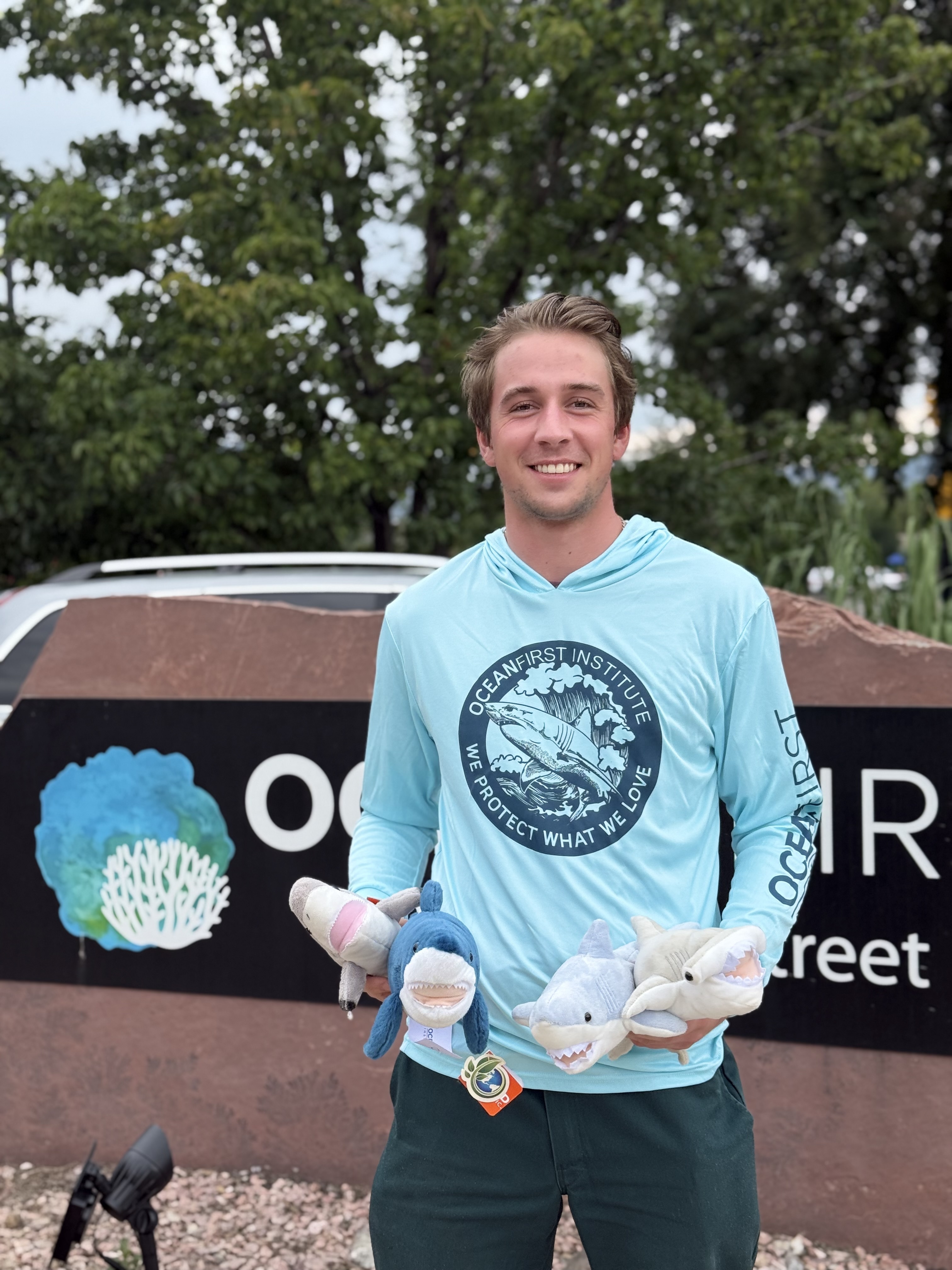 Emerson Oliver-Miller - Retail Associate Emerson Oliver-Miller - Retail Associate