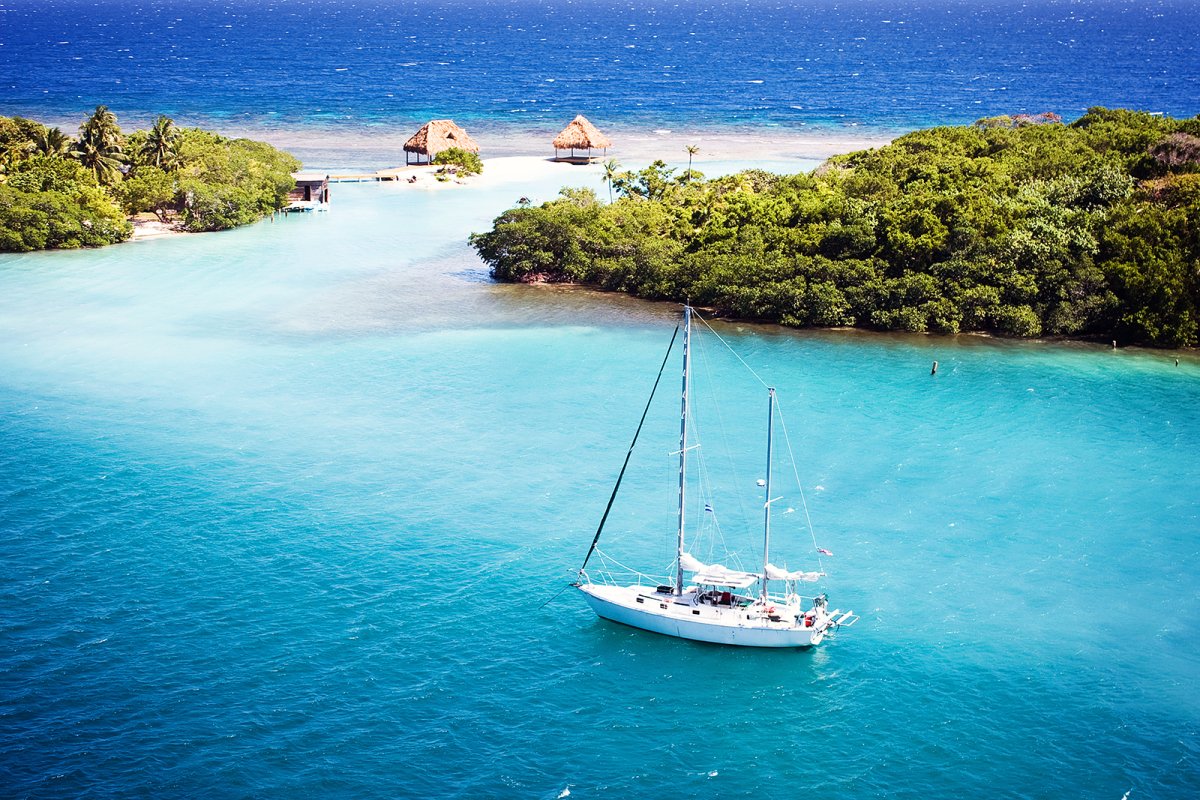 Roatan Turquoise Bay