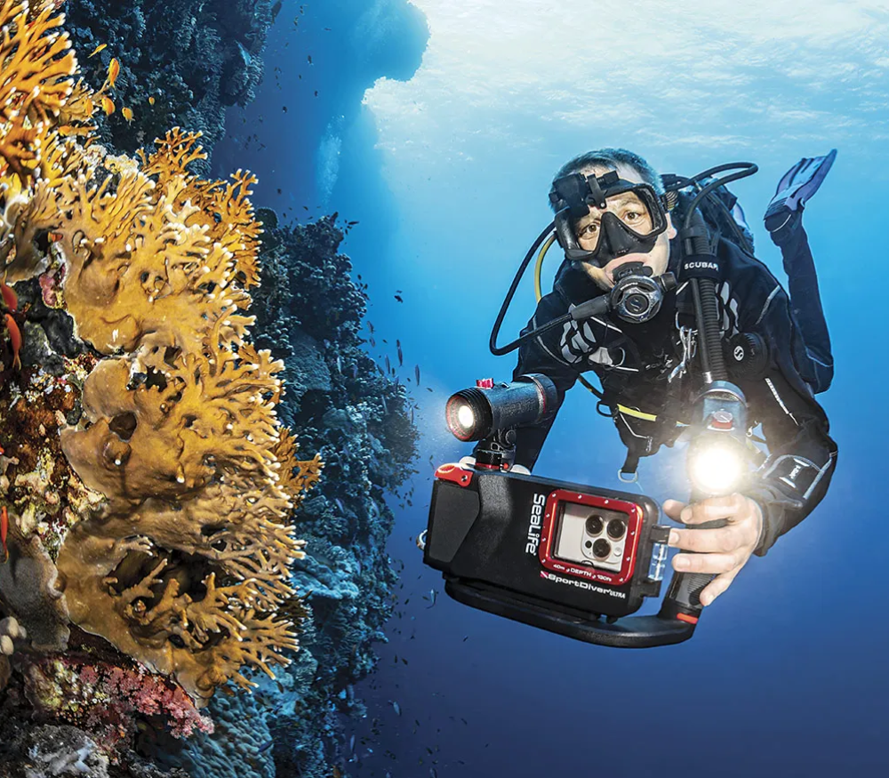 DIGITAL UNDERWATER PHOTOGRAPHY
