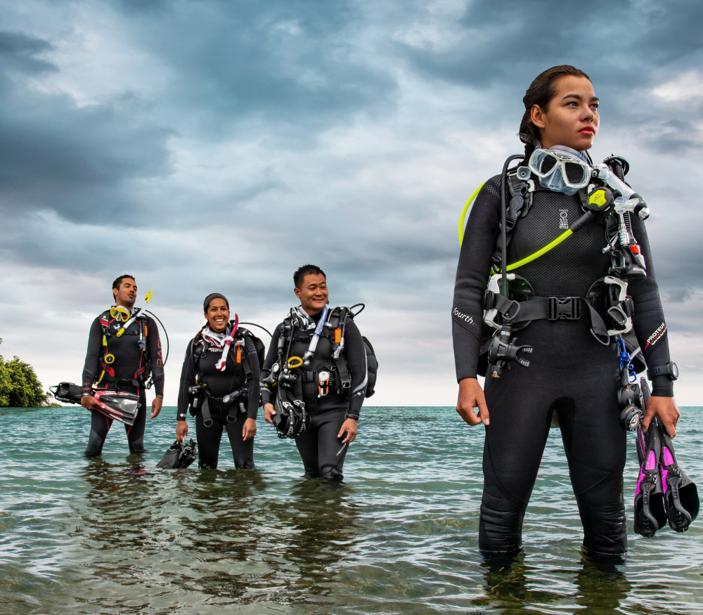 PADI DIVEMASTER