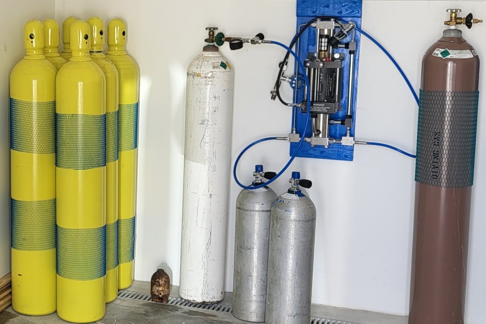 Tec Gas Blender Instructor