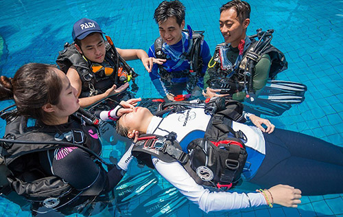 PADI Rescue Diver and Divemaster