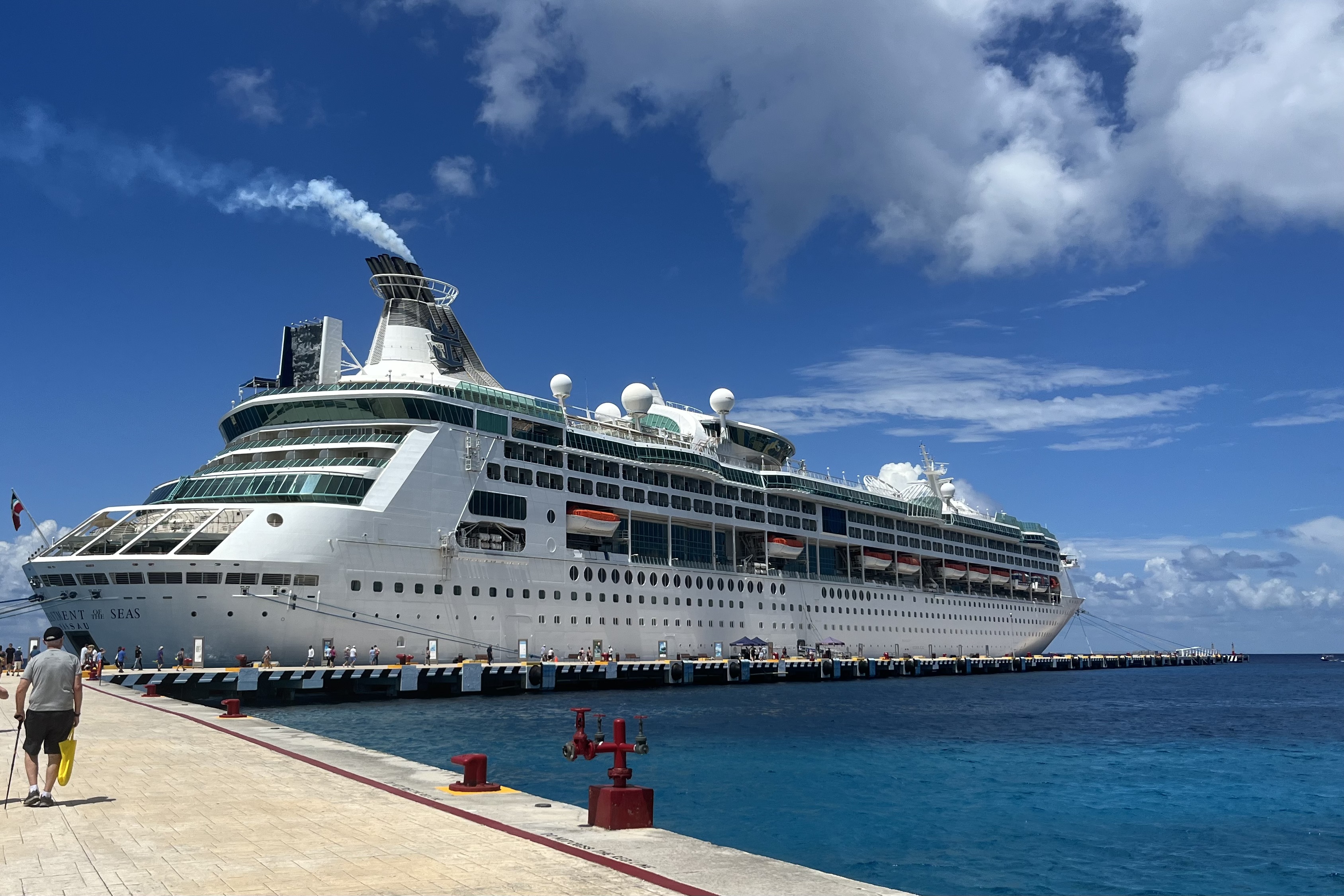 Isla Divers Royal Cruise 2026