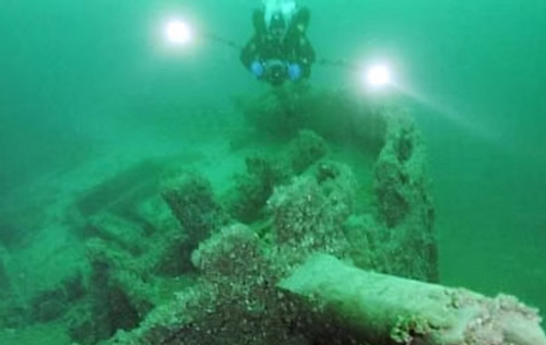 Tiller Wreck